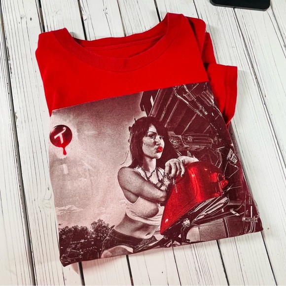 Two In The Shirt Motorcycle Pin Up Girl Graphic Red Tee | XL - Picture 3 of 7